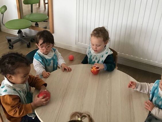 On goûte aux différentes pommes